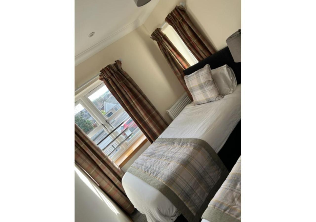 The Waverley Inn Holiday Homes อินเวอร์เนส ภายนอก รูปภาพ